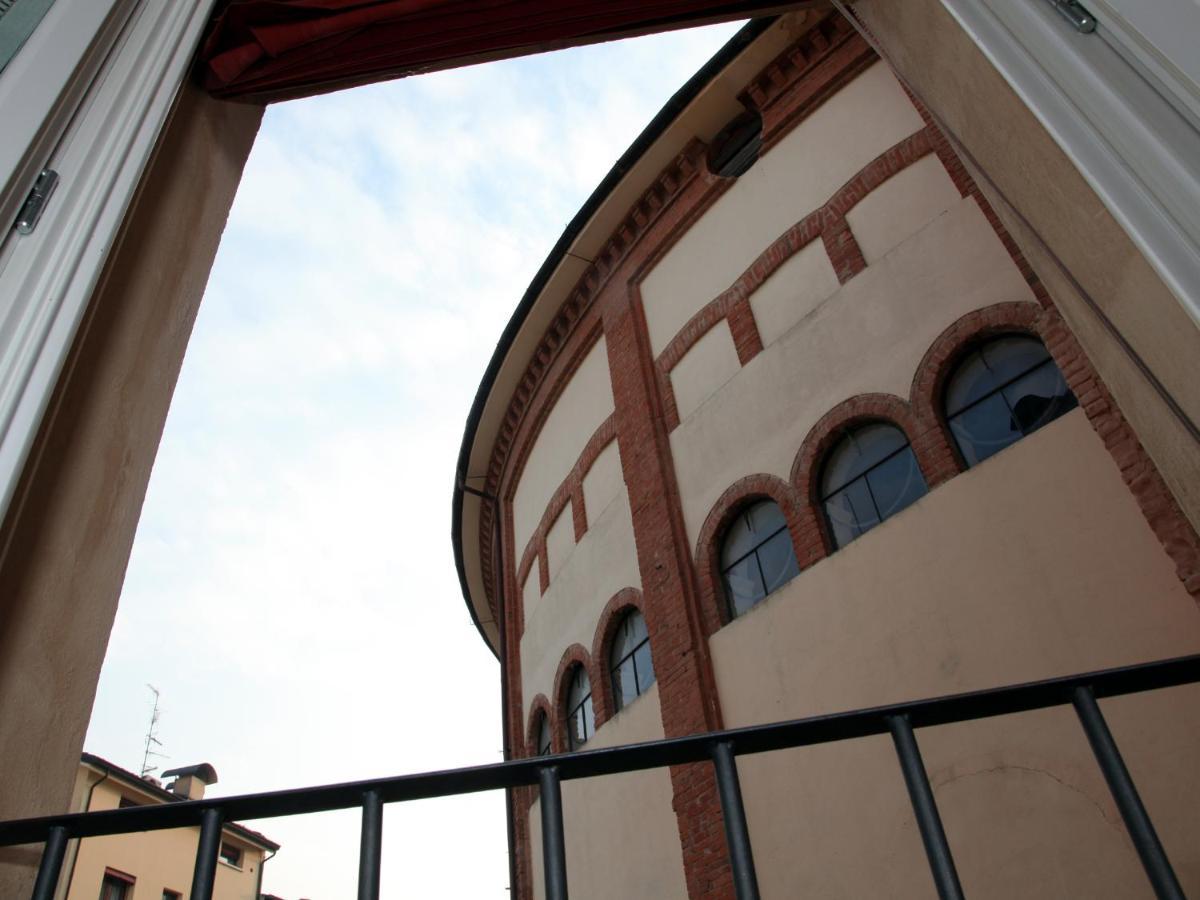 Il Sipario Bed & Breakfast Ferrara Bagian luar foto